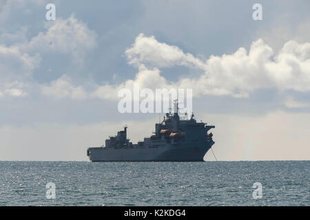 Bournemouth, Dorset, Großbritannien. 31. August 2017. UK Wetter. Ein marineschiff HMS Argus vor der Küste in der Morgensonne in den Badeort Bournemouth, Dorset am ersten Tag des Festivals. Photo Credit: Graham Jagd-/Alamy leben Nachrichten Stockfoto