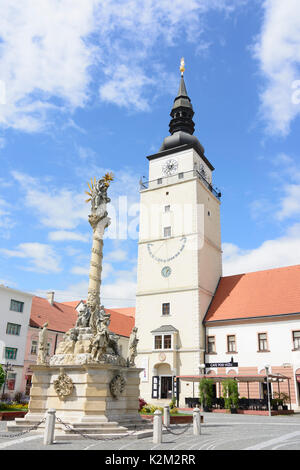 City Tower, Fußgängerzone, Trinity Square, Dreifaltigkeitssäule, Trnava (Tyrnau), Slowakei Stockfoto