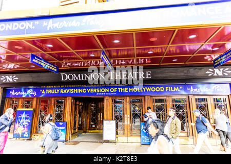 Dominion Theatre London, Dominion Theatre am Leicester Square London, Dominion Theatre im Londoner West End, den Theatern des West End, West End Theatre, London, UK Stockfoto