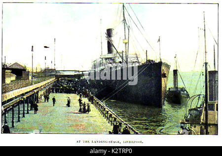 1925 - Dampf Passagierschiff und zerrt an einem Liverpool (UK) Bootssteg UK (Ingenieur John James Webster) Stockfoto