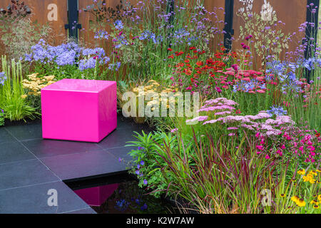 Farbfeld. RHS Hampton Court 2017. Designer: Charlie Bloom Stockfoto