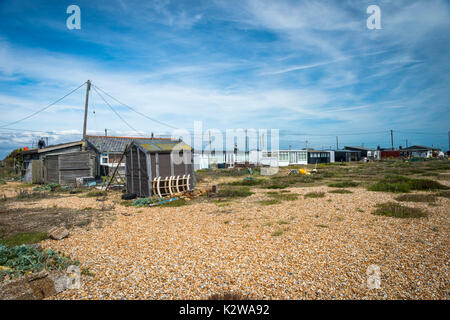 Eisenbahnwaggon Häuser auf der Landspitze Dungeness, Kent, Großbritannien Stockfoto