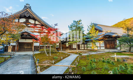 KYOTO, Japan - 20. NOVEMBER: Kodaiji in Kyoto, Japan, am 20. November 2013. 1606 im Gedächtnis von Toyotomi Hideyoshi, Tempel verfügt über Rich de etabliert Stockfoto