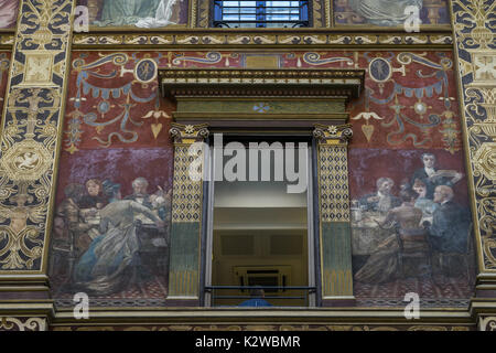 Die kunstvoll bemalten und verzierten Fassaden der Palazzo sciarra Galleria sciarra, Jugendstil, Rom, Latium, Italien Stockfoto