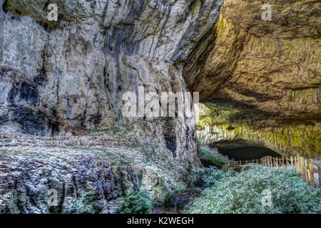 Innenraum devetashka Höhle in der Nähe von Lowetsch, Bulgarien Stockfoto