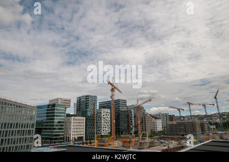 Gebaut um den Barcode Entwicklung in Bjørvika, zentrale Oslo, als von der Osloer Oper gesehen. Stockfoto