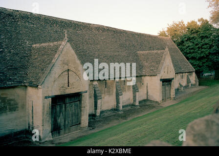 Sächsische Zehntscheune in Bradford on Avon in Wiltshire, England, in Großbritannien im Vereinigten Königreich Großbritannien Europa. Geschichte Architektur Gebäude Reisen Stockfoto