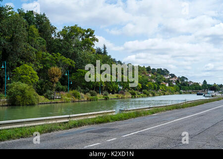 Agen Agen Aquädukt Stockfoto