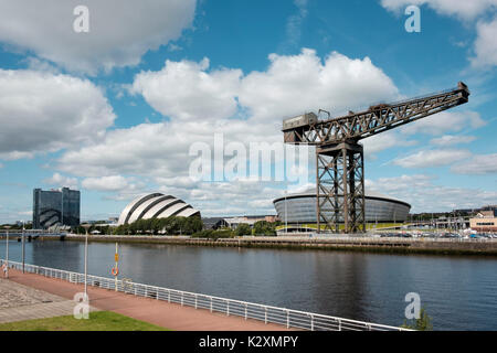 Die modernen architektonischen Entwicklung, einschließlich der Entwicklung der SSE Hydro multi-purpose Indoor Arena und die SEC Armadillo Konzerthalle Stockfoto