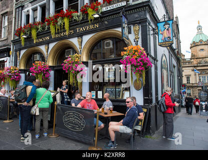 Diakon Brodies Taverne. Royal Mile Edinburgh Schottland, Vereinigtes Königreich Stockfoto