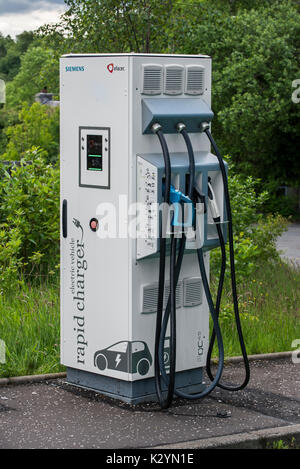 Siemens QC 45 Einheit, Triple-outlet Schnellladegerät für Elektrofahrzeuge/elektrische Autos Stockfoto