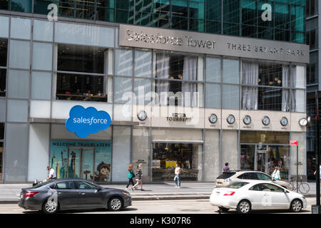 Salesforce Tower, 3 Bryant Park, an der Sixth Avenue, NYC, USA 2018 Stockfoto