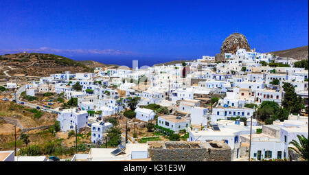 Wunderschöne Insel Amorgos, Ansicht mit traditionellen weißen Häusern, Griechenland. Stockfoto