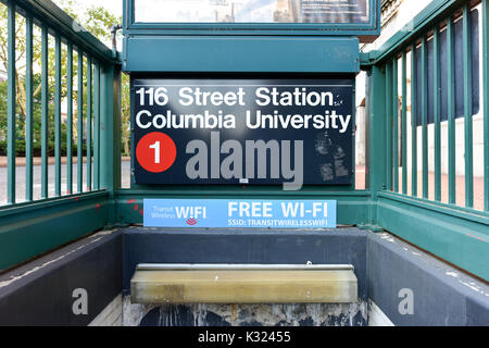 New York City - 19. August 2017: 116 Street U-Bahn Station, an der Columbia University in New York City U-Bahn am 1. Stockfoto