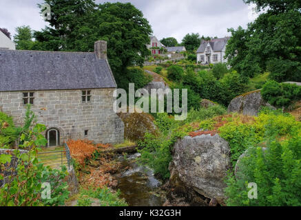 Huelgoat Wald und die alte Wassermühle in der Bretagne, Frankreich Stockfoto