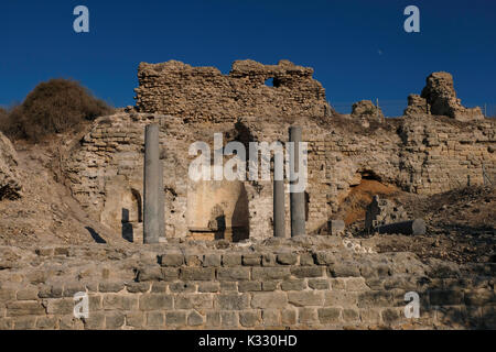 Bleibt der kleinen byzantinischen Kirche 'Santa Maria Viridis' befindet sich auf einem Sandstein (kurkar) Grat am Askalon National Park im Südwesten der Stadt Aschkalon am Ufer des Mittelmeers, das war die älteste und größte Seehafen in Kanaan, Teil der Pentapolis (eine Gruppierung von fünf Städten) der Philister, Israel Stockfoto