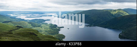 Blick auf Loch Lomond von Ben Lomond Track an einem unstigen Tag Stockfoto