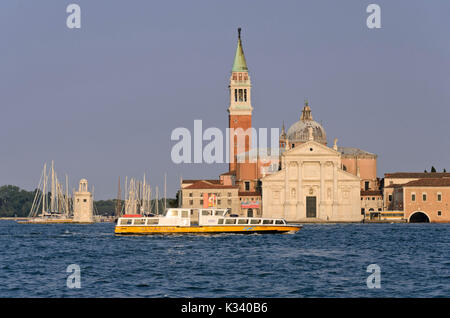 Basilika San Giorgio Maggiore und Campanile San Giorgio Maggiore, Venedig, Italien Stockfoto