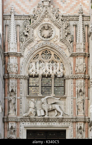 Porta della Carta, der Doge Palast, Venedig, Italien Stockfoto