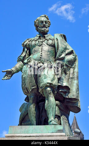 Antwerpen / Antwerpen, Belgien. Statue von Peter Paul Rubens (1843 von Willem Geefs) in Groenplaats, vor der Kathedrale Stockfoto