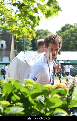 Wimbledon 2017 Andy Murray kommt in Wimbledon heute 06/07/2017 Bild Jeremy Selwyn Stockfoto