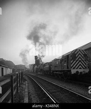 Früh morgens am Grossmont auf der North Yorkshire Moors Railway, Großbritannien Stockfoto