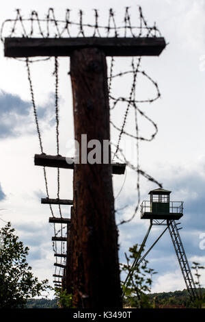 Tschechoslowakei Kommunismus, ehemaliger Eiserner Vorhang Wachturm, bleibt Kalten Krieg, in der Nähe Znojmo, Südmähren, Tschechische Republik noch ein deprimierender Ort Stockfoto