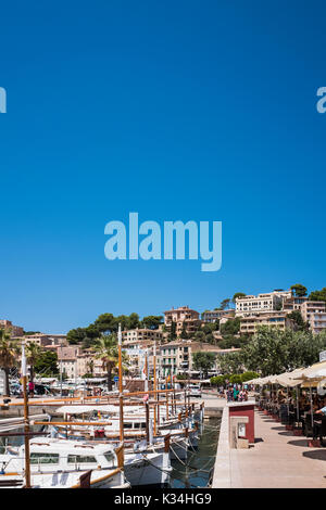 Sóller ist eine Stadt-, Hafen- und Gemeinde an der Westküste von Mallorca ist berühmt für seine Eisenbahn, auf den Balearischen Inseln in Spanien. Stockfoto