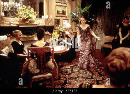 Die Zeit der Unschuld Winona Ryder stehend rechts Datum: 1993 Stockfoto