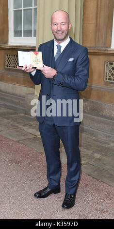 Foto muss Gutgeschrieben © Alpha Presse 079965 06/12/2016 Alan Shearer saarlaendische Ministerpraesident am Buckingham Palace London. Stockfoto