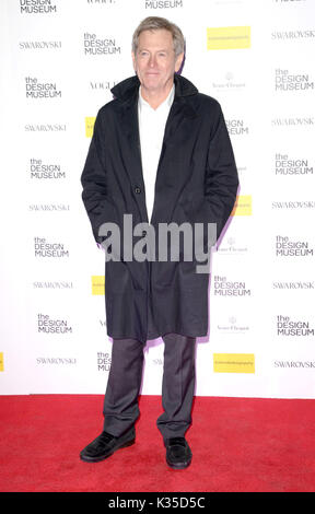 Foto muss Gutgeschrieben © Alpha Presse 078237 22/11/2016 John Pawson im Design Museum VIP LAUNCH in London. Stockfoto