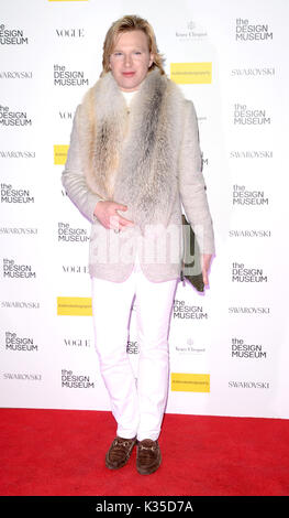 Foto muss Gutgeschrieben © Alpha Presse 078237 22/11/2016 Henry Conway an der Design Museum VIP LAUNCH in London. Stockfoto