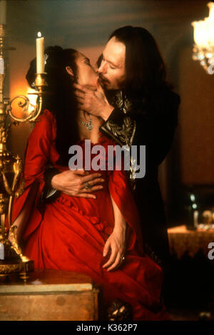 BRAM STOKERS DRACULA [USA 1992] Winona Ryder, GARY OLDMAN Datum: 1992 Stockfoto