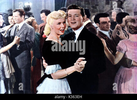 Durch DAS LICHT DER silbernen Mond DORIS DAY, GORDON MACRAE Datum: 1953 Stockfoto