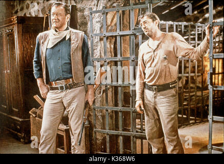 EL DORADO JOHN WAYNE, ROBERT MITCHUM FILMVERÖFFENTLICHUNG VON PARAMOUNT PICTURES EL DORADO JOHN WAYNE, ROBERT MITCHUM FILMVERÖFFENTLICHUNG VON PARAMOUNT PICTURES Datum: 1966 Stockfoto