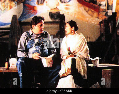 FRIDA Salma Hayek als Frida Kahlo, Alfred Molina FRIDA Datum: 2002 Stockfoto