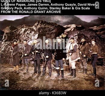 Die Kanonen von Navarone L-R, Irene Papas, JAMES DARREN, Anthony Quayle, David Niven, Gregory Peck, Anthony Quinn, STANLEY BAKER, GIA SCALA Stockfoto