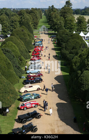 London, 1. September, 2017. Concours von Eleganz besitzer Tag in Hampton Court Palace host einige der seltensten Autos der Welt. Von patron SEINE KÖNIGLICHE HOHEIT Prinz Michael von Kent besuchte. Credit: Expo Foto/Alamy leben Nachrichten Stockfoto