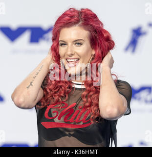 27. August 2017 - Inglewood, Kalifornien, USA - Justina Valentine kommt an der 2017 MTV Video Music Awards Photo Zimmer gehalten am Forum in Inglewood/Los Angeles am Sonntag Nachmittag. (Bild: © David Bro über ZUMA Draht) Stockfoto