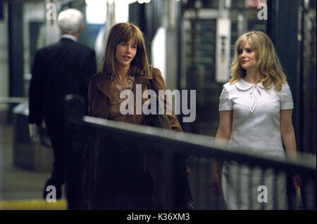 IN DEN SCHNITT SCREEN GEMS UND PATHE PRODUCTIONS LTD. Copyright: COLUMBIA TRISTAR MEG RYAN, Jennifer Jason Leigh Datum: 2003 Stockfoto