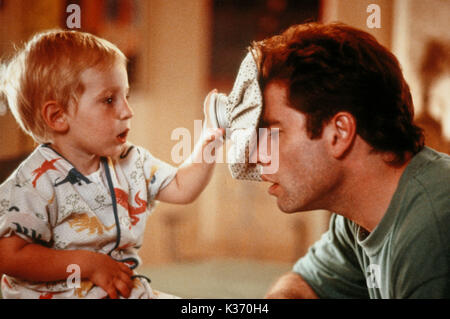 SCHAU, WER SPRICHT (US 1989) COLUMBIA TRI STAR JOHN TRAVOLTA ICE PACK KATER LOOK WHO'S TALKING (US 1989) COLUMBIA TRI STAR JOHN TRAVOLTA ICE PACK KATER Datum: 1989 Stockfoto