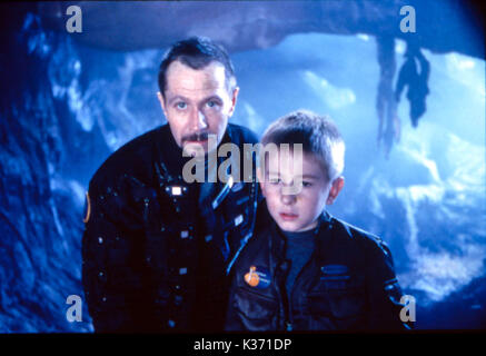 LOST IN SPACE GARY OLDMAN, JACK JOHNSON Datum: 1998 Stockfoto