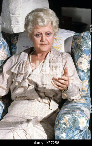 THE MIRROR CRACK'D (UK 1980) ANGELA LANSBURY ALS MISS MARPLE, DER MIRROR CRACK'D (UK 1980) ANGELA LANSBURY ALS MISS MARPLE Datum: 1980 Stockfoto