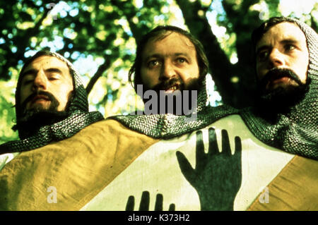 MONTY PYTHON UND DER HEILIGE GRAL TERRY JONES, Graham Chapman, Michael Palin Datum: 1975 Stockfoto