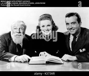 Wunder auf 34 TH STREET L-R, Edmund Gwenn, Natalie Wood, John Payne Stockfoto