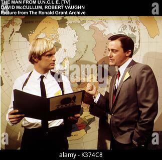 Der Mann vom Onkel DAVID MCCULLUM, ROBERT VAUGHN Stockfoto