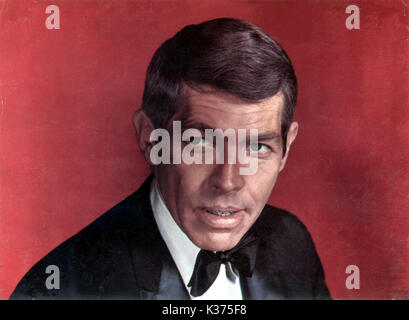 Unser MANN FEUERSTEIN JAMES COBURN Datum: 1966 Stockfoto