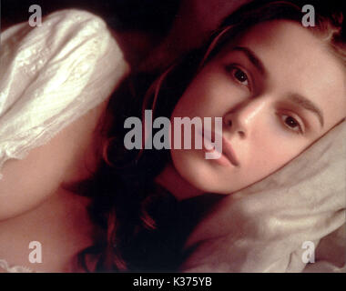 Piraten der Karibischen Meere: DER FLUCH DER SCHWARZEN PERLE Jerry Bruckheimer Films/WALT DISNEY PICTURES Keira Knightley Datum: 2003 Stockfoto