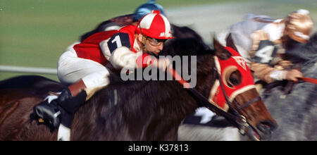 SEABISCUIT COPYRIGHT: UNIVERSAL PICTURES/DREAMWORKS LLC TOBEY MAGUIRE SEABISCUIT COPYRIGHT: UNIVERSAL PICTURES/DREAMWORKS LLC TOBEY MAGUIRE Datum: 2003 Stockfoto