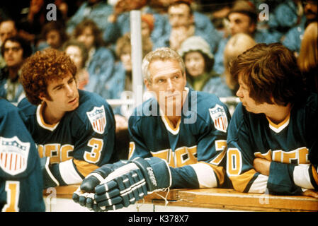 SLAP SHOT UNIVERSAL PICTURES PAUL NEWMAN center Datum: 1977 Stockfoto